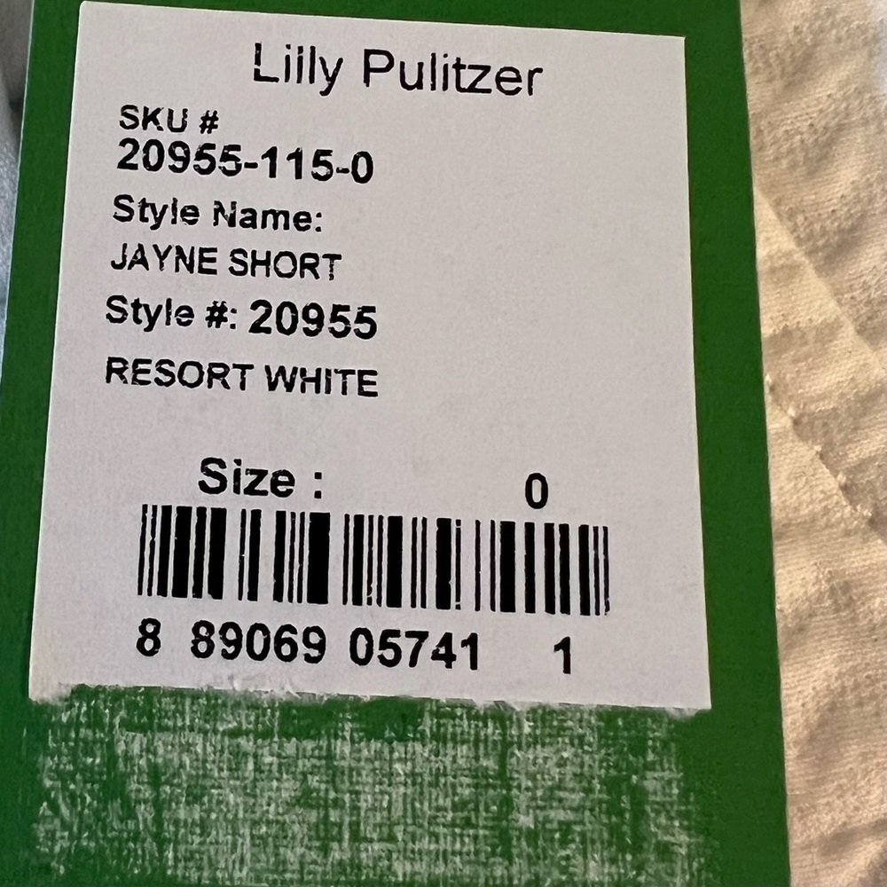 Lilly Pulitzer Jayne Short 7” - Picture 11 of 13